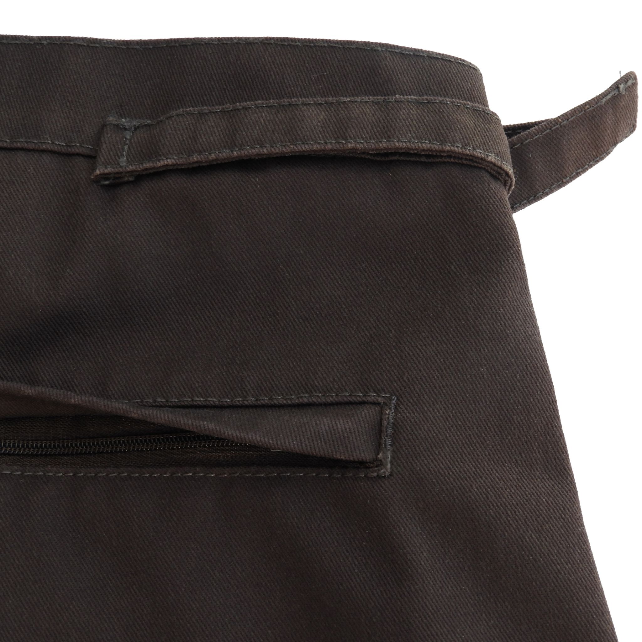 Utility cargo pants back pocket detail.